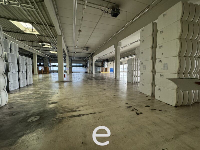 Lagerfläche von rd 300m² zum vermieten! - Bild 2