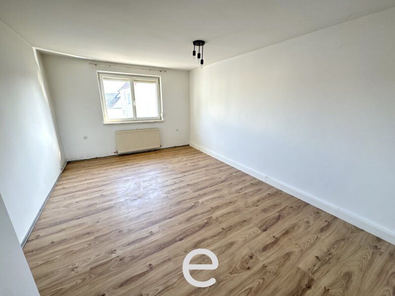 Wohnhaus mit viel Potential, Garten & Pool in Wels-Maxlheid - Bild 24