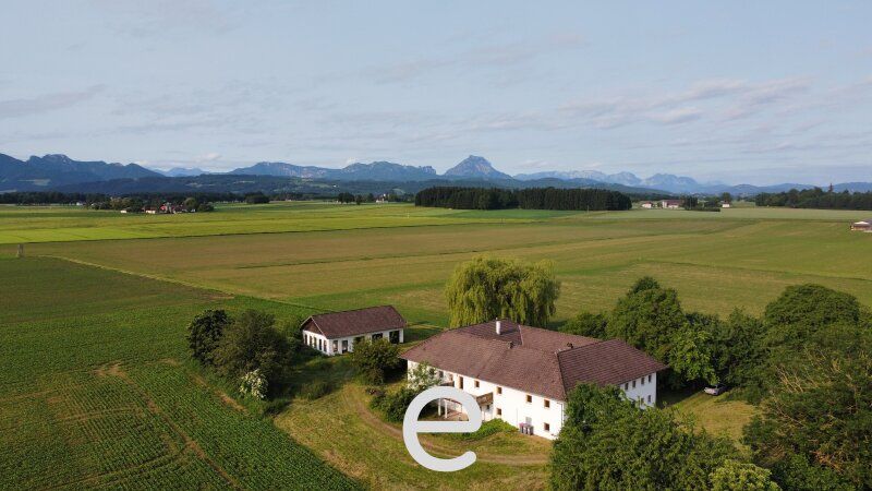 Vierkanthof in idyllischer Alleinlage - Bild 17