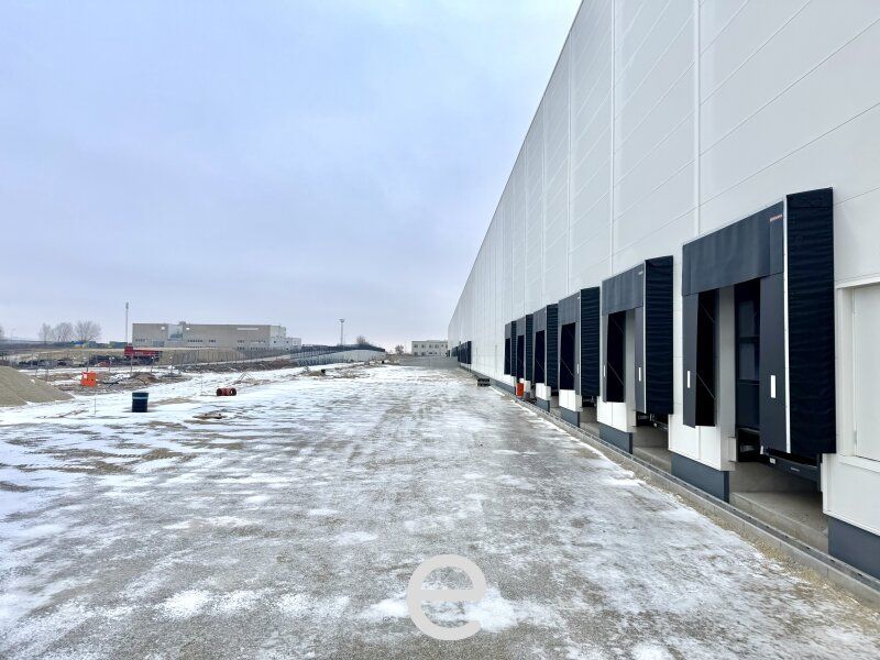 Direkt an der Grenze zwischen Österreich, Slowakei und Ungarn I Lager- und Produktionshalle ab 3.500 m² zu mieten - Bild 5