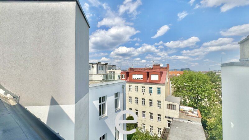 Stadtleben mit Panorama – Stilvolle Dachgeschosswohnung im Gründerzeithaus - Bild 11