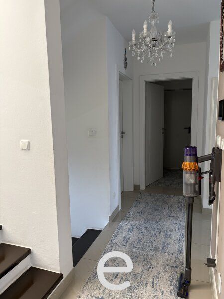 Exklusives Einfamilienhaus – großzügiges Wohnen mit Wintergarten – einziehen und wohlfühlen - Bild 10