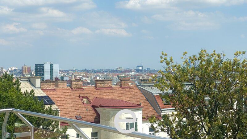 Stadtleben mit Panorama – Stilvolle Dachgeschosswohnung im Gründerzeithaus - Bild 14