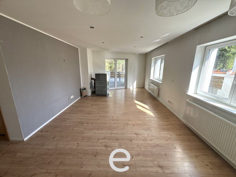 Wohnhaus mit viel Potential, Garten & Pool in Wels-Maxlheid - Bild 9