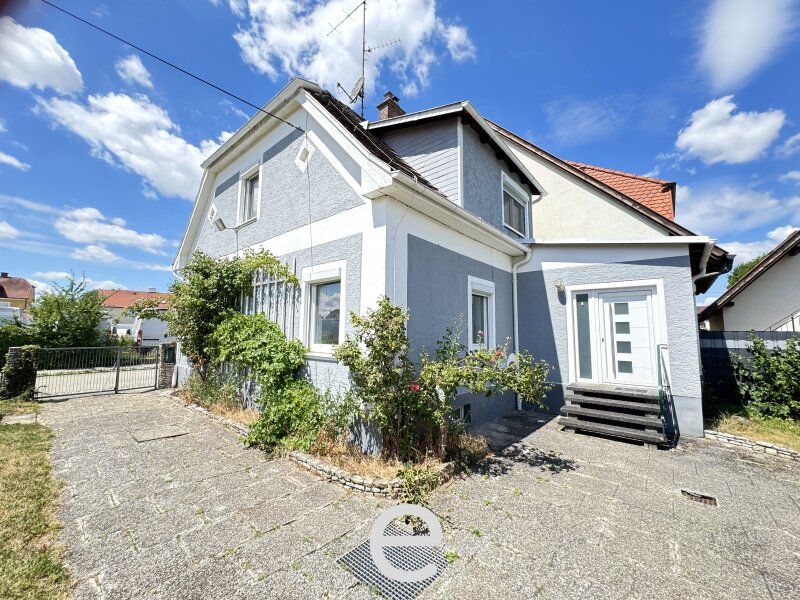 Heimeliges Eigenheim mit sonnigem Familiengarten in ruhiger Siedlungslage - Bild 1