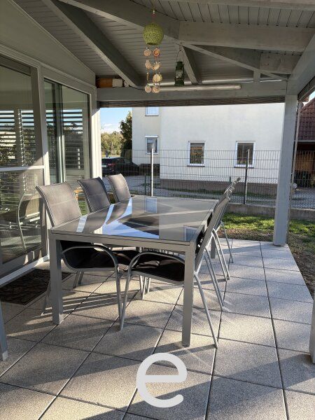 Exklusives Einfamilienhaus – großzügiges Wohnen mit Wintergarten – einziehen und wohlfühlen - Bild 34